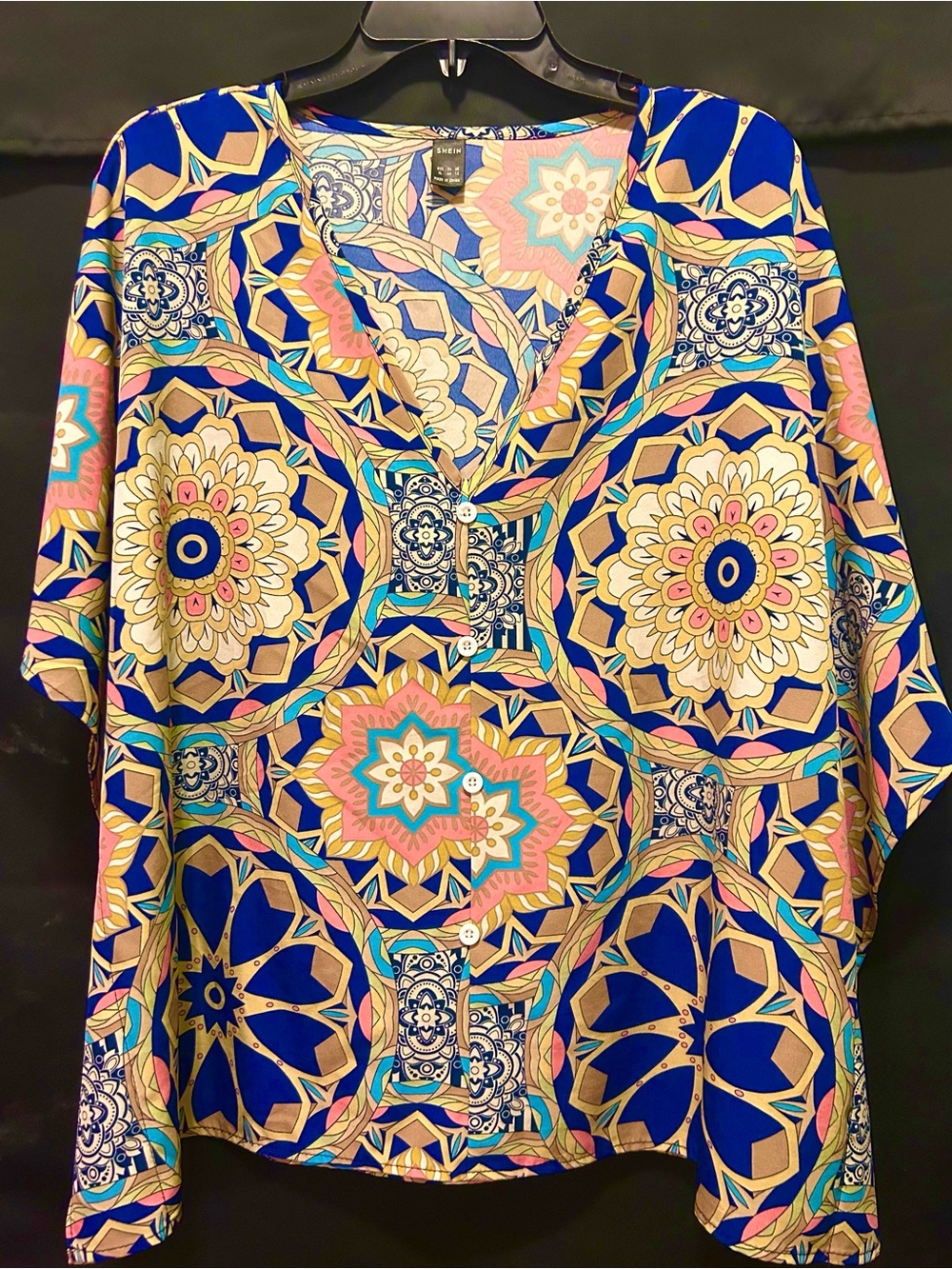 SHEIN Blue & Pink Geometric Medallion Pull Over w/Decorative Buttons